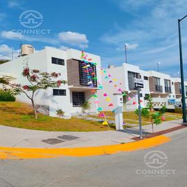 Foto de casa en venta en  , arancia, león, guanajuato, 0 No. 01