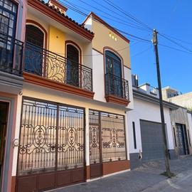 Foto de casa en venta en  , arandas centro, arandas, jalisco, 0 No. 01