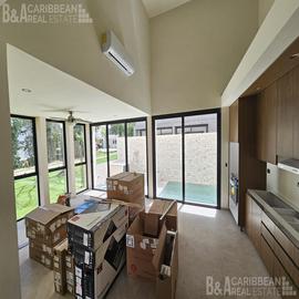 Foto de casa en renta en  , arbolada, benito juárez, quintana roo, 0 No. 01