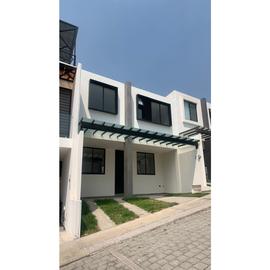 Foto de casa en venta en  , arboledas de xilotzingo, puebla, puebla, 0 No. 01