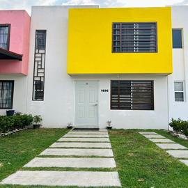Foto de casa en venta en arboledas , las flores, morelia, michoacán de ocampo, 0 No. 01