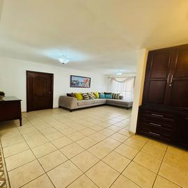 Foto de casa en renta en  , arroyo el molino, aguascalientes, aguascalientes, 29813953 No. 01