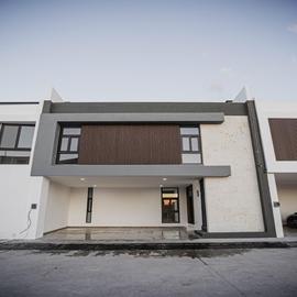Foto de casa en venta en arroyo el molino , jacarandas, jesús maría, aguascalientes, 0 No. 01