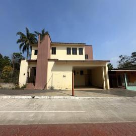 Foto de casa en venta en avenida 9, esquina luis sánchez lote 10, villa unión, ixtaczoquitlán, veracruz de ignacio de la llave, 25208358 No. 01