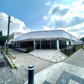 Foto de casa en venta en avenida de la pintura 268, miravalle, guadalajara, jalisco, 0 No. 01