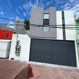 Foto de departamento en renta en avenida isla de tris , francisco i madero, carmen, campeche, 0 No. 01