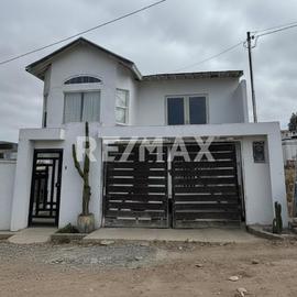 Foto de casa en venta en avenida la mina , la mina, playas de rosarito, baja california, 30768645 No. 01