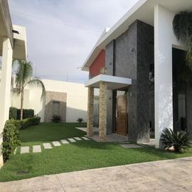Foto de casa en renta en avenida loma ex hacienda de puentecillas , puentecillas, guanajuato, guanajuato, 27285955 No. 01