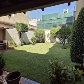 Foto de casa en venta en avenida manuel acuña , ladrón de guevara, guadalajara, jalisco, 28936552 No. 01