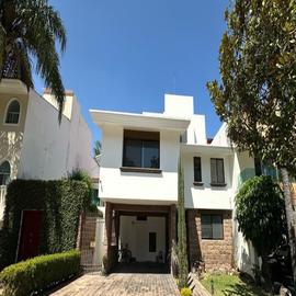 Foto de casa en venta en avenida manuel avila camacho 2659, country club, guadalajara, jalisco, 27978392 No. 01