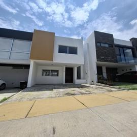 Foto de casa en renta en avenida paseo del origen , bosque real, tlajomulco de zúñiga, jalisco, 0 No. 01