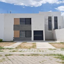 Foto de casa en renta en avenida paseo san gerardo , san gerardo, aguascalientes, aguascalientes, 0 No. 01