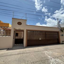 Foto de casa en venta en avenida periférica norte , malibrán, carmen, campeche, 30243677 No. 01