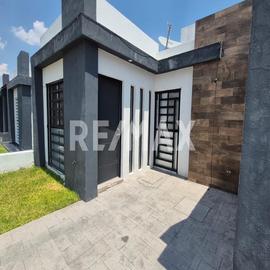 Foto de casa en venta en avenida pradera , la pradera, salamanca, guanajuato, 31271253 No. 01