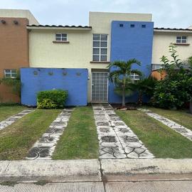 Foto de casa en venta en avenida senderos del lago , senderos del lago, jocotepec, jalisco, 0 No. 01