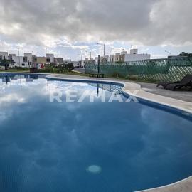 Foto de casa en renta en avenida universidades , villas maya, solidaridad, quintana roo, 0 No. 01