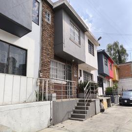 Foto de casa en renta en avenida , viveros de la loma, tlalnepantla de baz, méxico, 29787718 No. 01