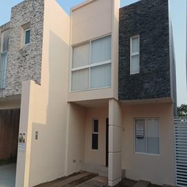 Foto de casa en venta en  , bahía de san martín, coatzacoalcos, veracruz de ignacio de la llave, 28058784 No. 01