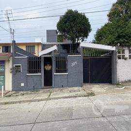 Foto de casa en venta en  , benito juárez norte, coatzacoalcos, veracruz de ignacio de la llave, 0 No. 01