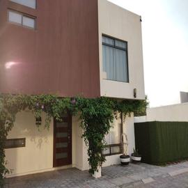 Foto de casa en venta en bicentenario , capulhuac de mirafuentes centro, capulhuac, méxico, 28212525 No. 01