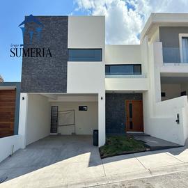 Foto de casa en venta en bosque de canaima , bosques del valle, chihuahua, chihuahua, 0 No. 01