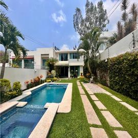 Foto de casa en renta en  , bosques de palmira, cuernavaca, morelos, 0 No. 01