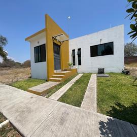 Foto de casa en venta en  , buenavista, cuauhtémoc, colima, 31347293 No. 01