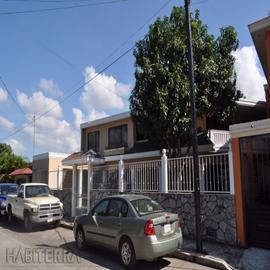 Foto de casa en venta en  , burocrática, tuxpan, veracruz de ignacio de la llave, 20549007 No. 01