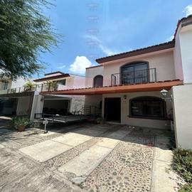 Foto de casa en venta en calle 17 de mayo 4, hacienda la tijera, tlajomulco de zúñiga, jalisco, 0 No. 01