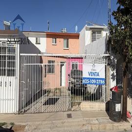 Foto de casa en venta en calle almendras , fovissste, cuauhtémoc, chihuahua, 0 No. 01