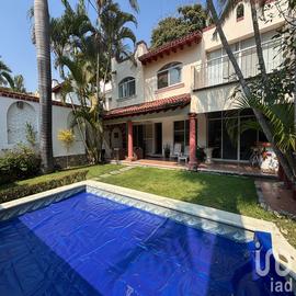Foto de casa en venta en calle de los doctores 155, bosques de bancouver, jiutepec, morelos, 0 No. 01