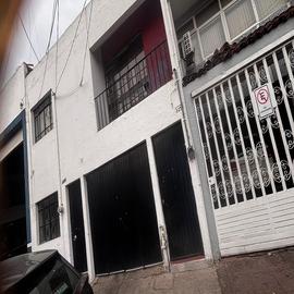 Foto de casa en renta en calle doctor silverio garcía , quinta velarde, guadalajara, jalisco, 0 No. 01