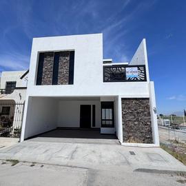Foto de casa en venta en calle mária de jesús recio de flores , residencial el tapanco, saltillo, coahuila de zaragoza, 0 No. 01
