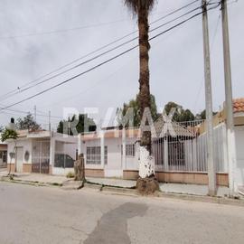 Foto de casa en venta en calle prolongacion zaragoza , jardín, lerdo, durango, 29737802 No. 01