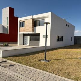 Foto de casa en venta en calle tlaxcala , san juan cuautlancingo centro, cuautlancingo, puebla, 0 No. 01