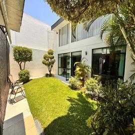 Foto de casa en venta en calle toltecas 3605, rinconada santa rita, guadalajara, jalisco, 0 No. 01