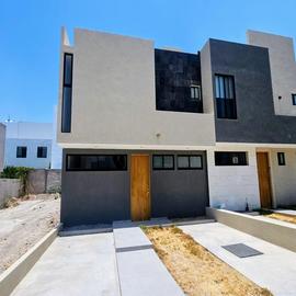 Foto de casa en venta en  , cañadas del arroyo, corregidora, querétaro, 0 No. 01