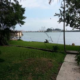 Foto de casa en venta en carretera a la barra, colonia la calzada , la calzada, tuxpan, veracruz de ignacio de la llave, 0 No. 01