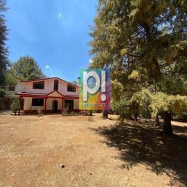Foto de casa en venta en carretera a pátzcuaro , lázaro cárdenas, pátzcuaro, michoacán de ocampo, 27344650 No. 01