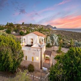 Foto de casa en venta en casa la cachora todos santos beach road, pacific , brisas del pacifico, la paz, baja california sur, 0 No. 01