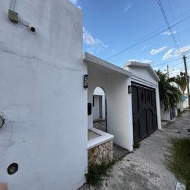 Foto de casa en venta en cerca de harbor , francisco de montejo, mérida, yucatán, 30371047 No. 01