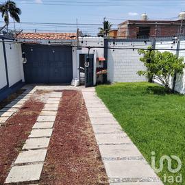 Foto de casa en renta en cerrada framboyanes 82, bugambilias, jiutepec, morelos, 30163493 No. 01