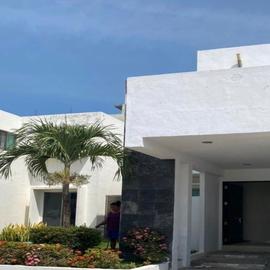 Foto de casa en renta en  , cerro de la eminencia, campeche, campeche, 26427608 No. 01