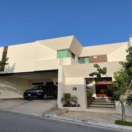 Foto de casa en venta en  , cerro de la eminencia, campeche, campeche, 27837348 No. 01