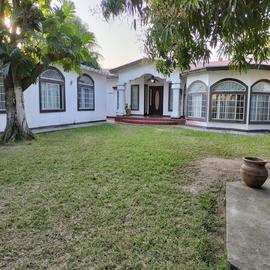 Foto de casa en venta en  , cerro de ortega, tecomán, colima, 0 No. 01