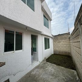 Foto de casa en venta en  , chignahuapa, lerma, méxico, 0 No. 01
