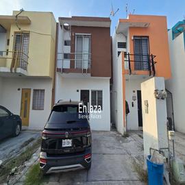 Foto de casa en renta en  , ciudad general escobedo centro, general escobedo, nuevo león, 0 No. 01