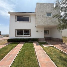 Foto de casa en renta en  , ciudad maderas, el marqués, querétaro, 0 No. 01