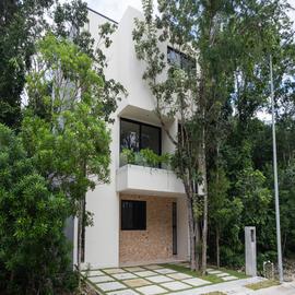 Foto de casa en venta en  , ciudad mayakoba, solidaridad, quintana roo, 0 No. 01