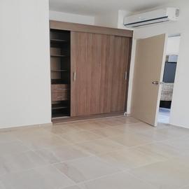 Foto de departamento en renta en  , ciudad mayakoba, solidaridad, quintana roo, 30932399 No. 01